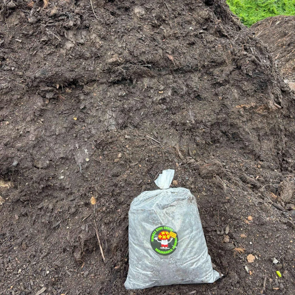 Organic Mushroom Compost (SMS), 0.5 cu ft Bag